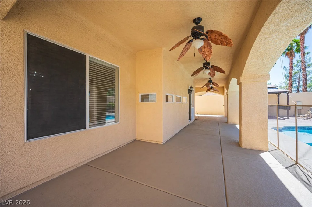 10761 Spruce Bough, Las Vegas, NV 89183