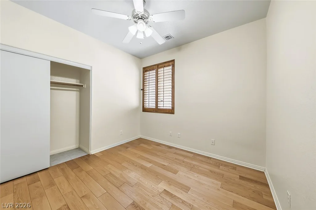 3246 Crown Cove, Las Vegas, NV 89117