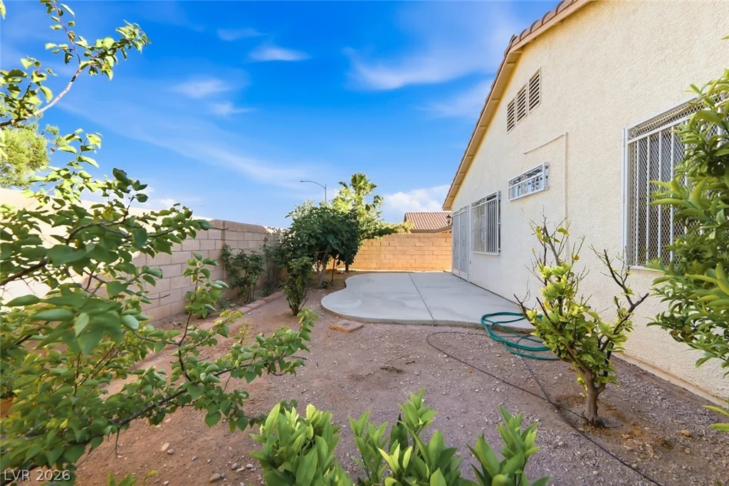 3246 Crown Cove, Las Vegas, NV 89117