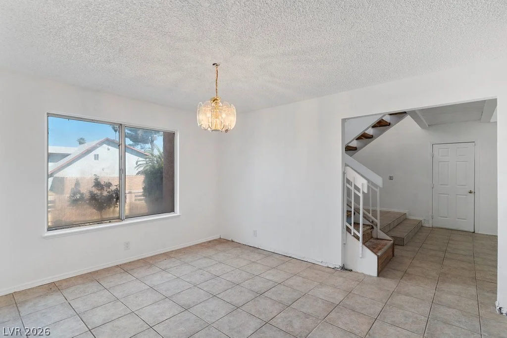 4311 Seville, Las Vegas, NV 89121
