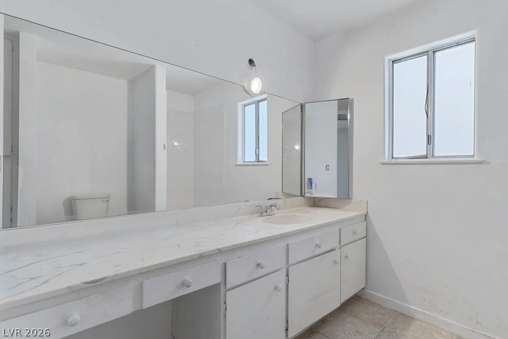 4311 Seville, Las Vegas, NV 89121