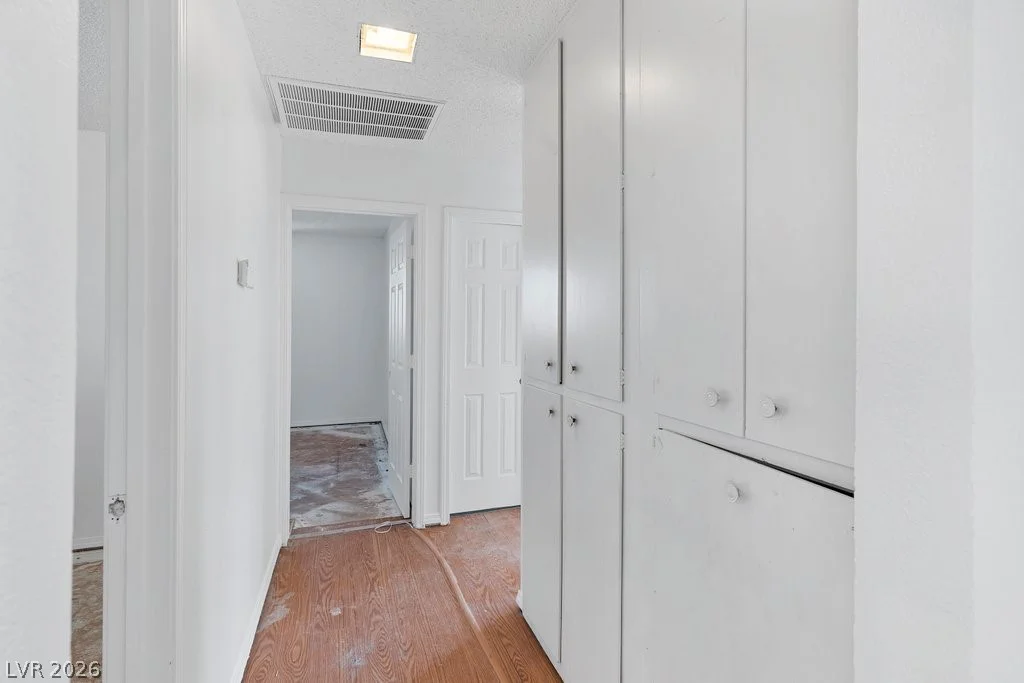 4311 Seville, Las Vegas, NV 89121