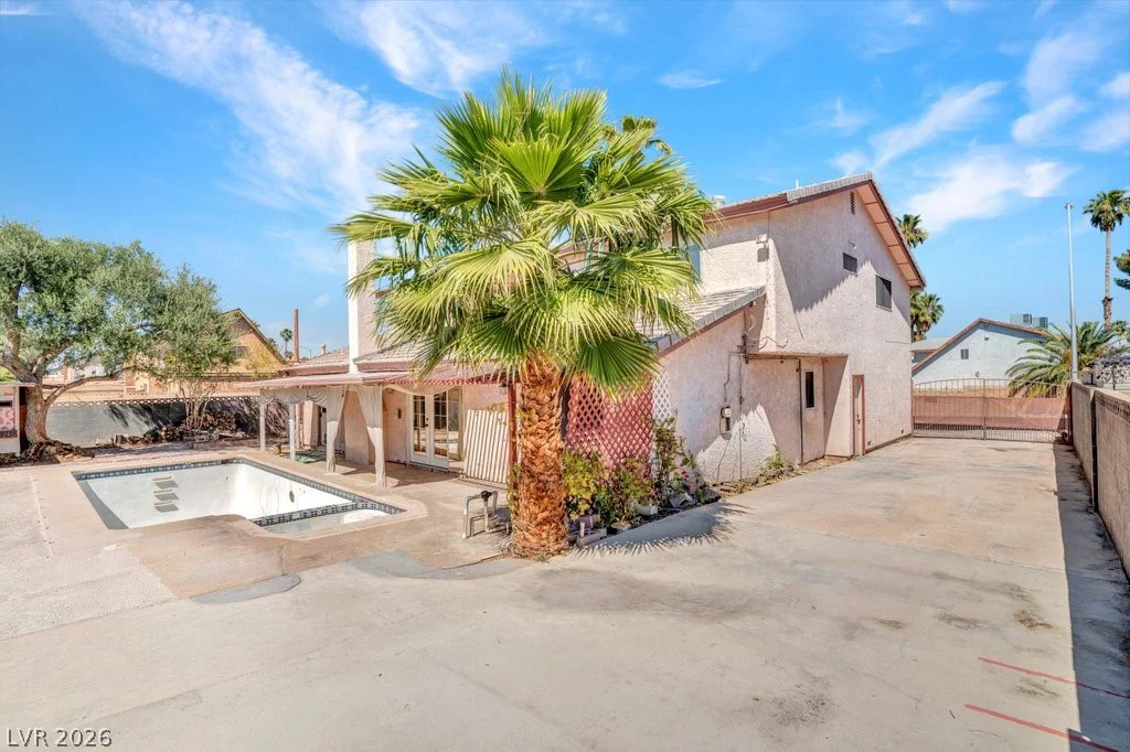 4311 Seville, Las Vegas, NV 89121
