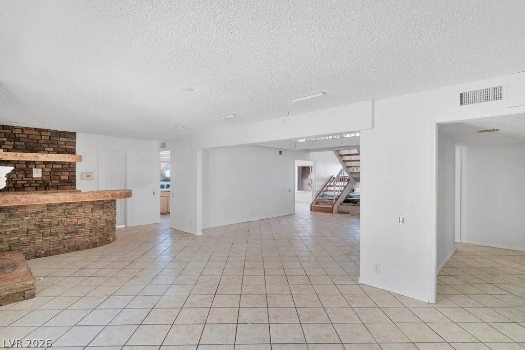 4311 Seville, Las Vegas, NV 89121