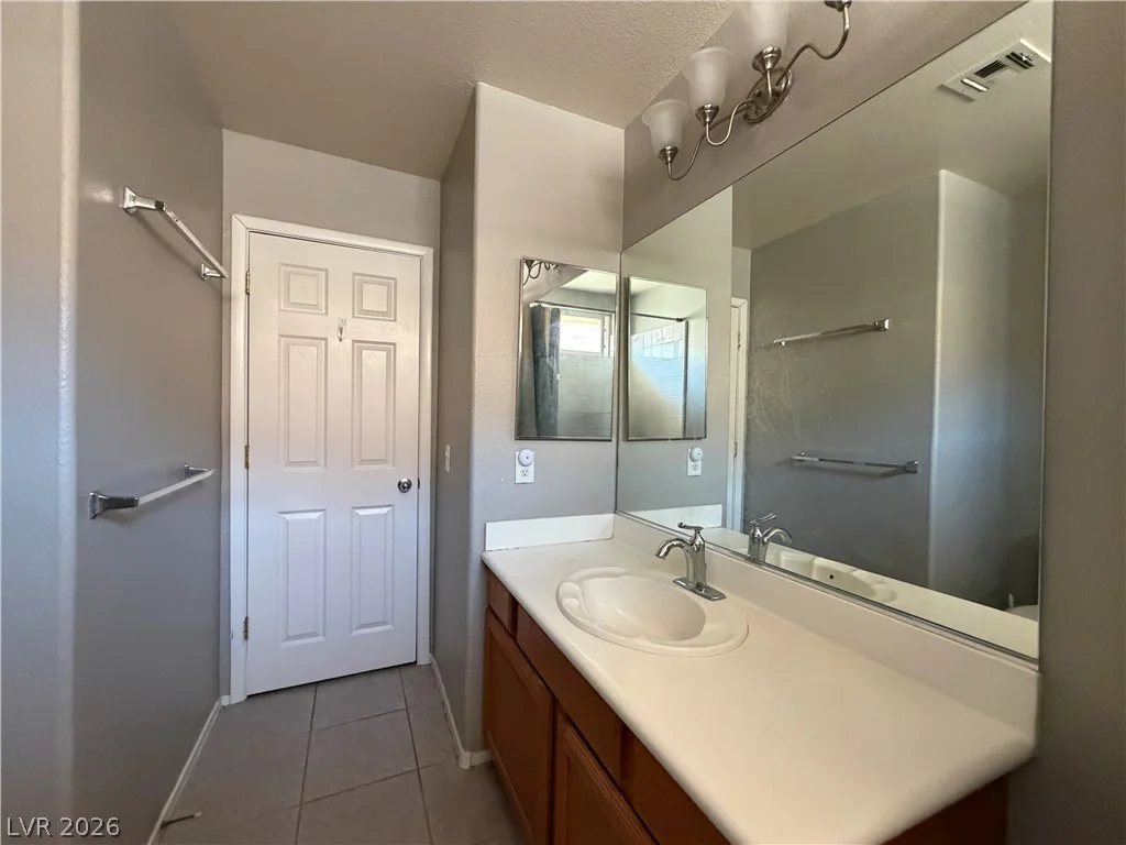 7546 Spindrift Tide, Las Vegas, NV 89139