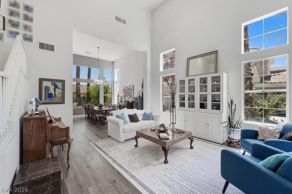 8212 Paseo Vista, Las Vegas, NV 89128