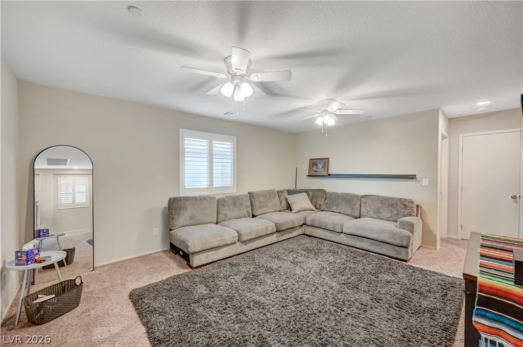 9327 Chieftain, Las Vegas, NV 89178