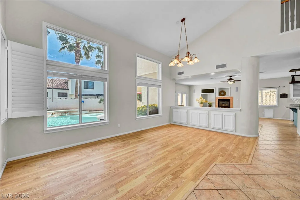 8963 Crystal Lagoon, Las Vegas, NV 89147