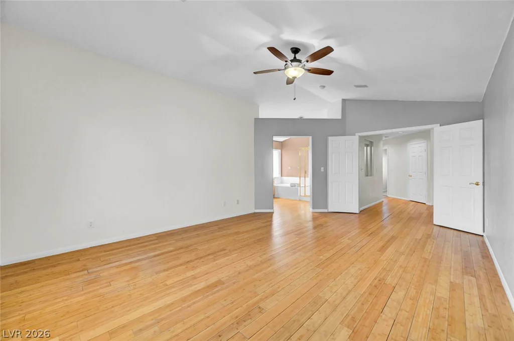 8963 Crystal Lagoon, Las Vegas, NV 89147