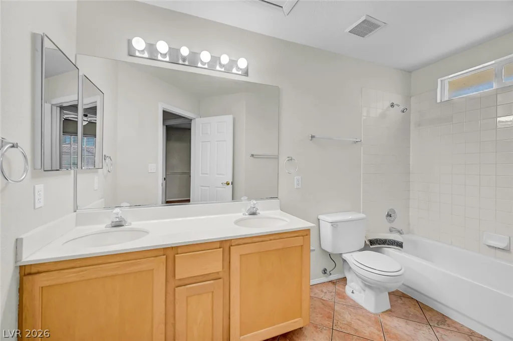 8963 Crystal Lagoon, Las Vegas, NV 89147