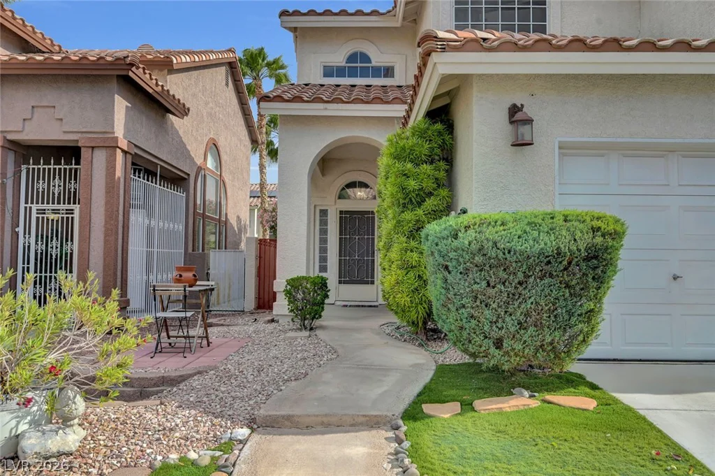 8963 Crystal Lagoon, Las Vegas, NV 89147
