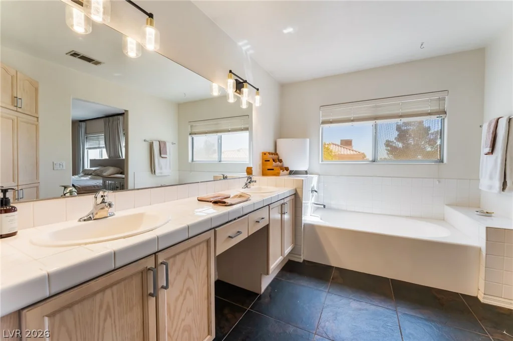3654 Julius, Las Vegas, NV 89129
