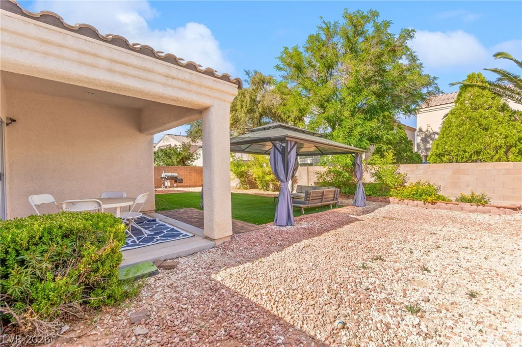 7634 Whispering Marsh, Las Vegas, NV 89131