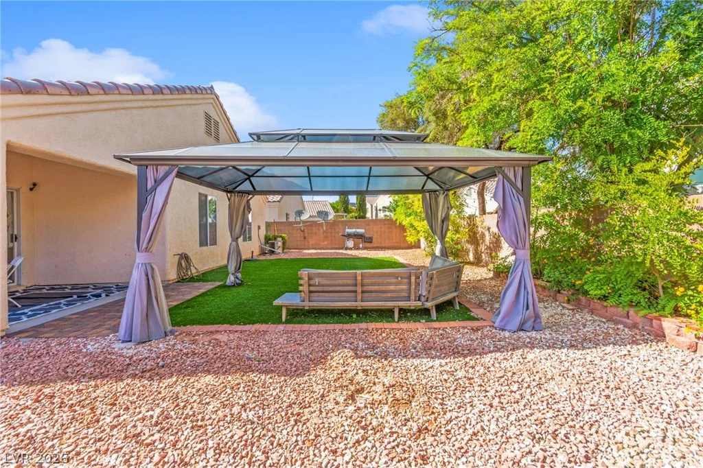 7634 Whispering Marsh, Las Vegas, NV 89131