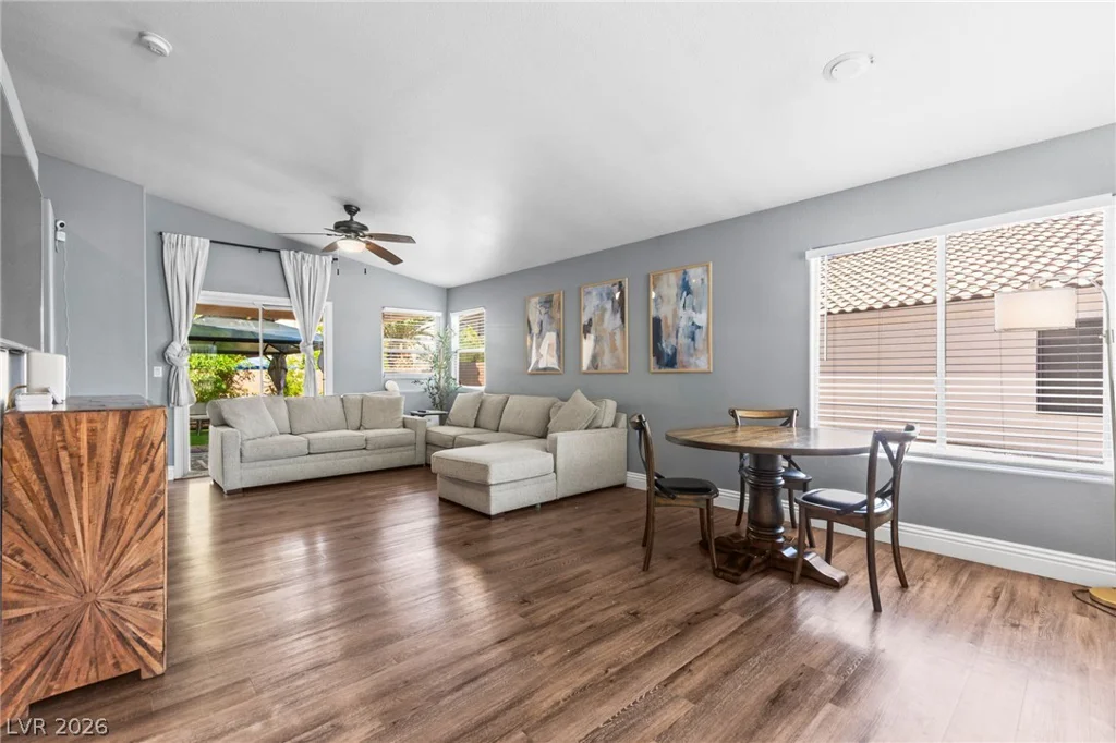 7634 Whispering Marsh, Las Vegas, NV 89131