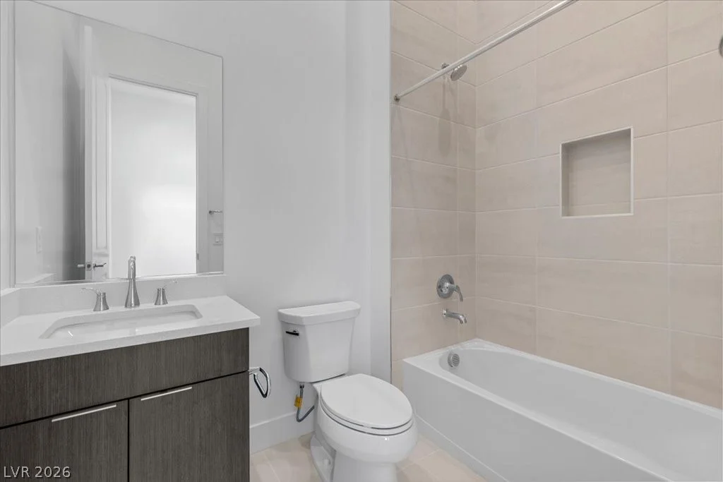 10907 Rossa Peak, Las Vegas, NV 89135