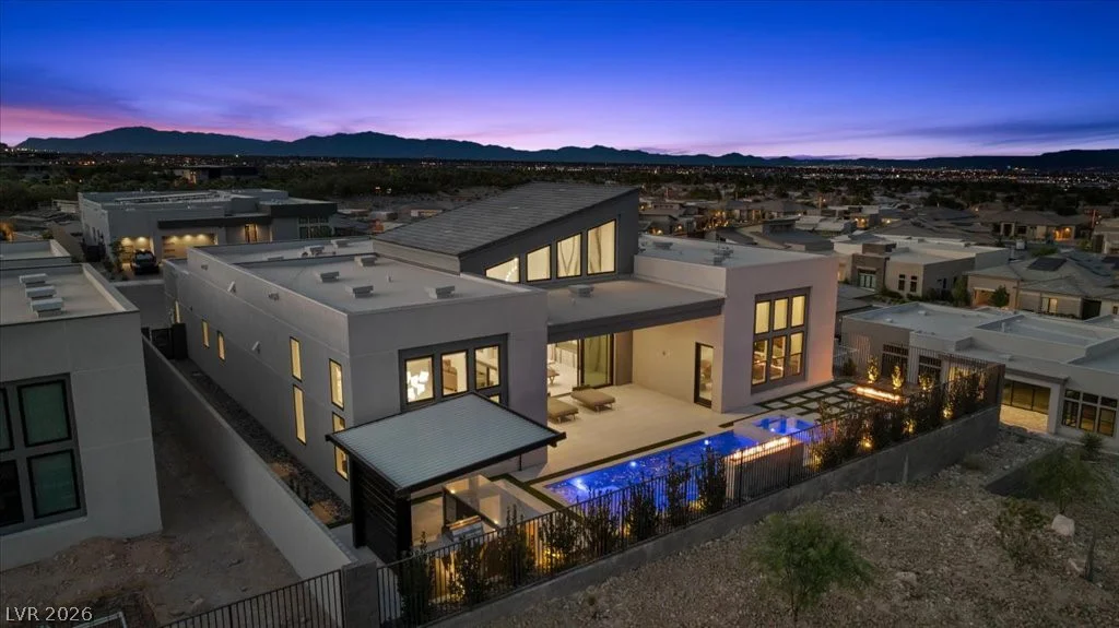 10907 Rossa Peak, Las Vegas, NV 89135