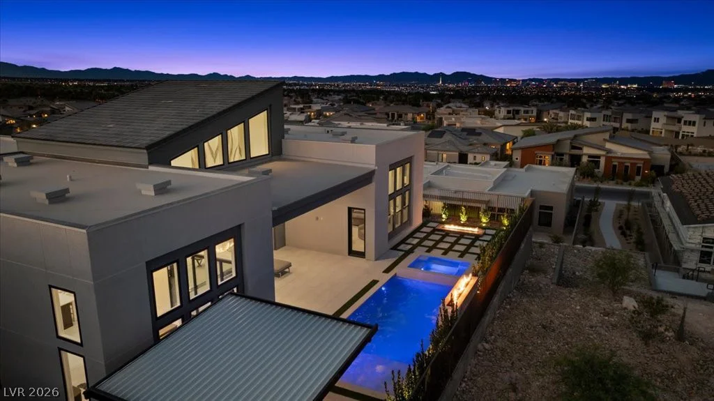 10907 Rossa Peak, Las Vegas, NV 89135