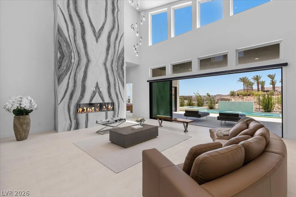 10907 Rossa Peak, Las Vegas, NV 89135