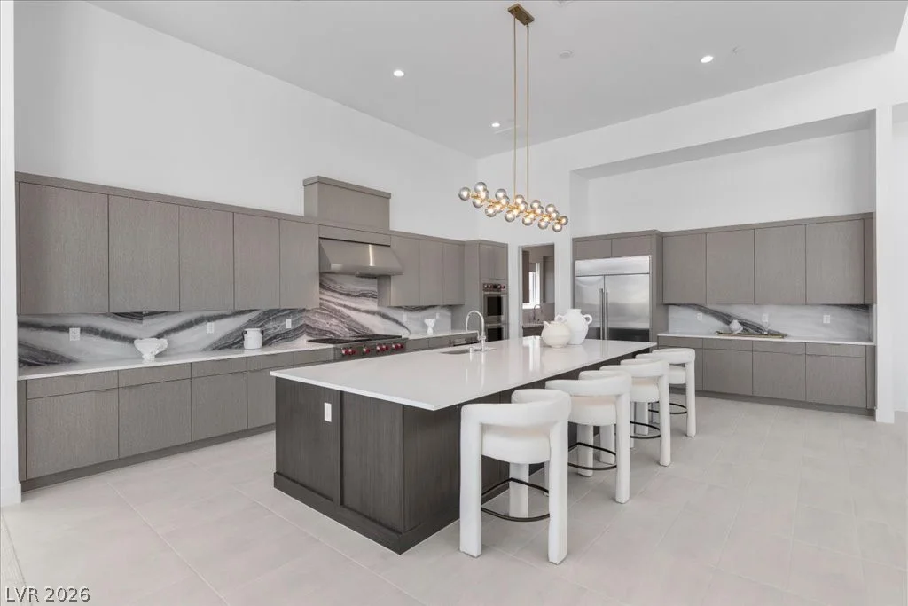 10907 Rossa Peak, Las Vegas, NV 89135