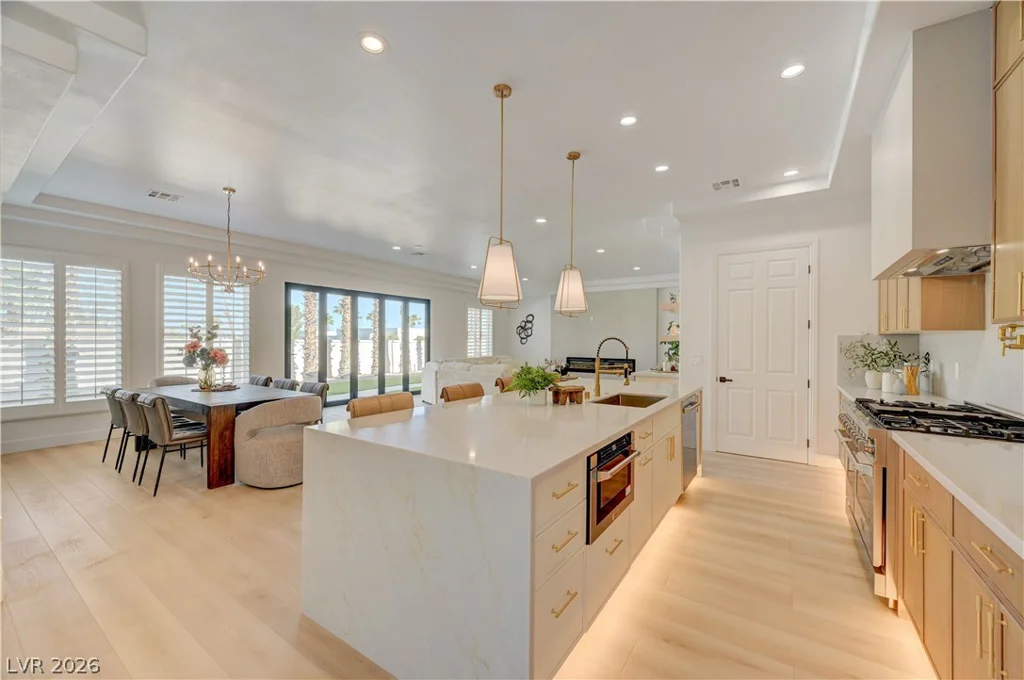 2290 Casa Bella, Las Vegas, NV 89117