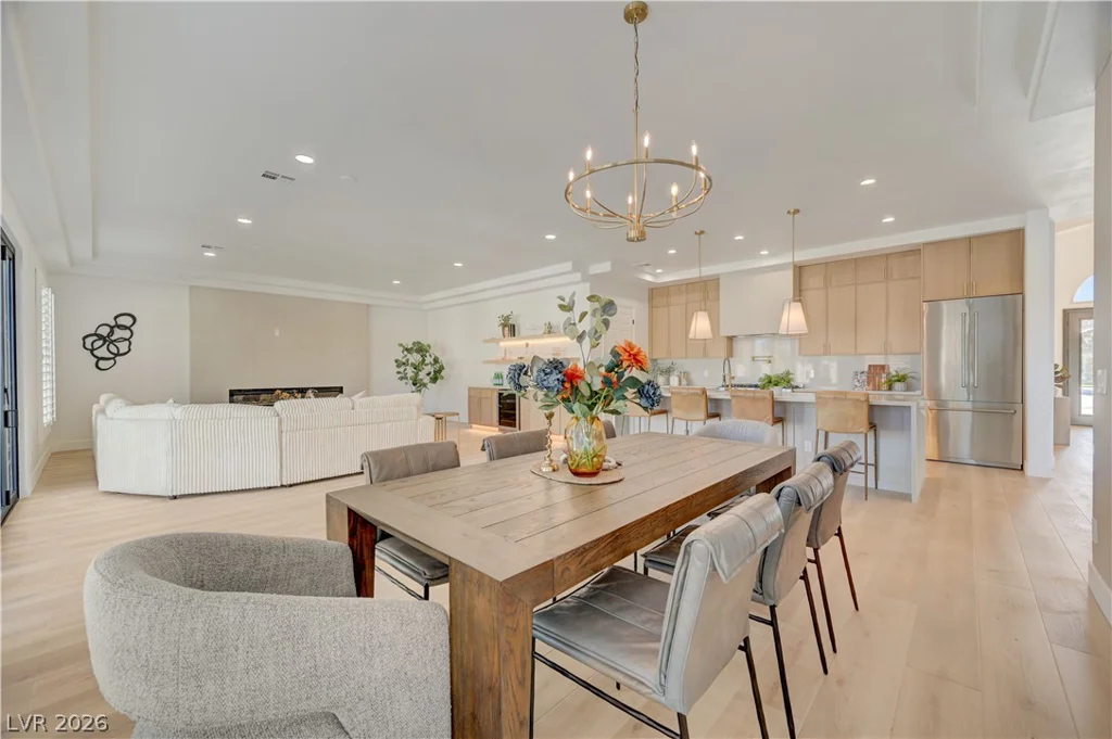 2290 Casa Bella, Las Vegas, NV 89117