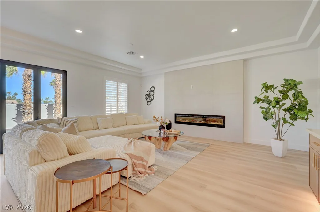 2290 Casa Bella, Las Vegas, NV 89117