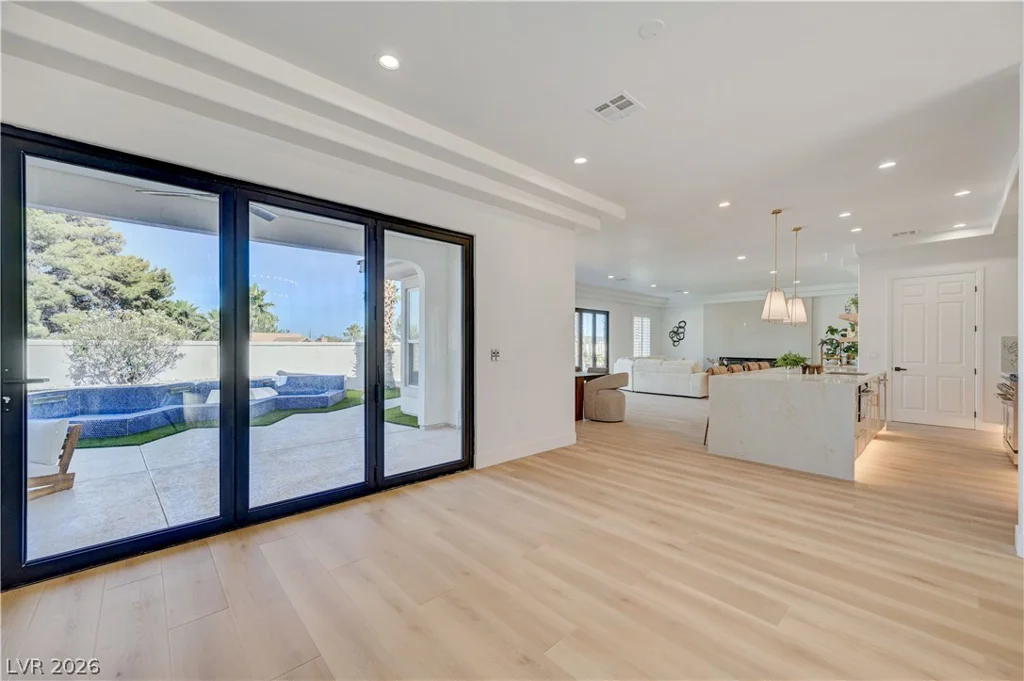 2290 Casa Bella, Las Vegas, NV 89117