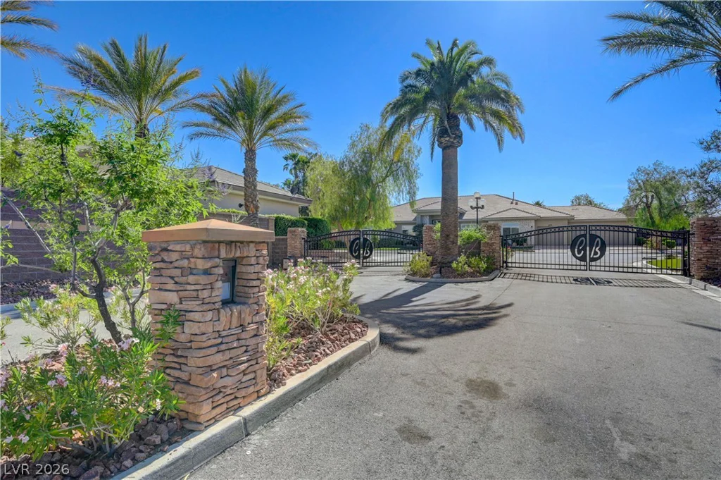 2290 Casa Bella, Las Vegas, NV 89117