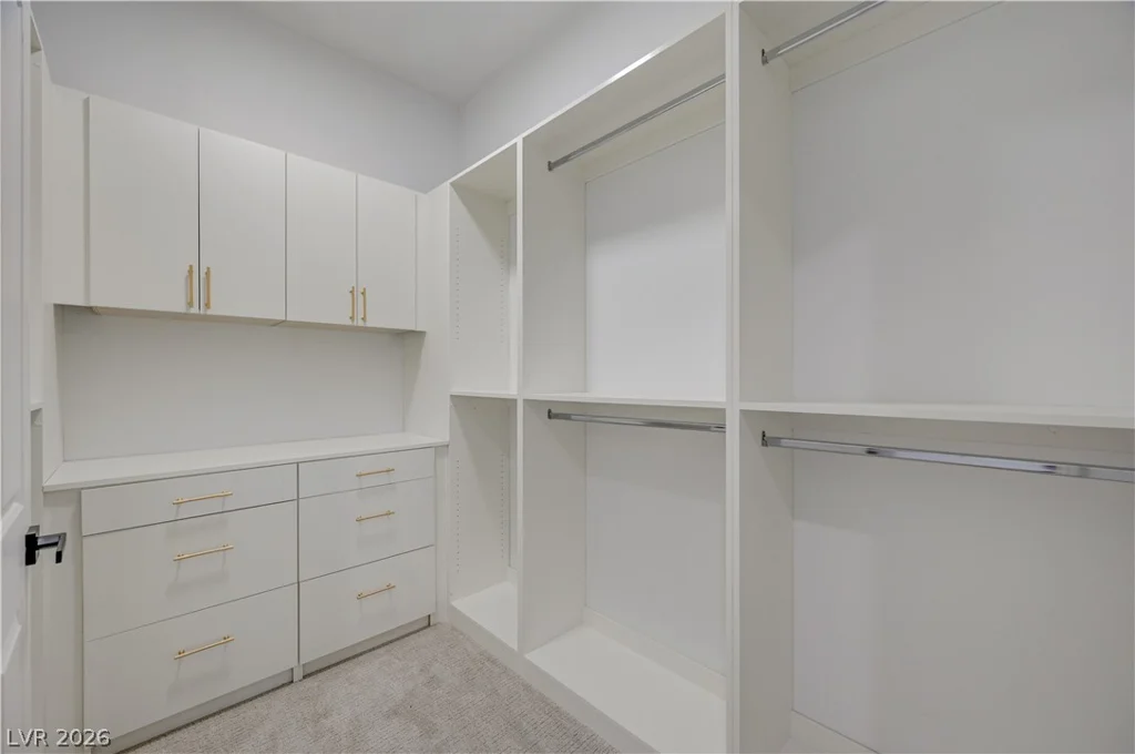 2290 Casa Bella, Las Vegas, NV 89117