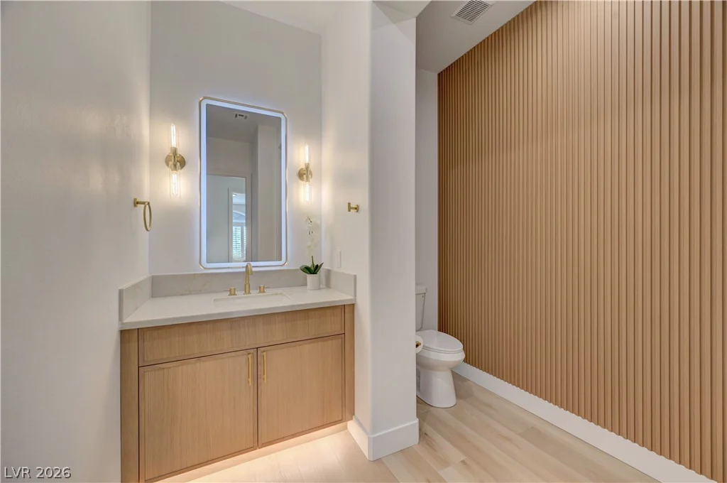 2290 Casa Bella, Las Vegas, NV 89117