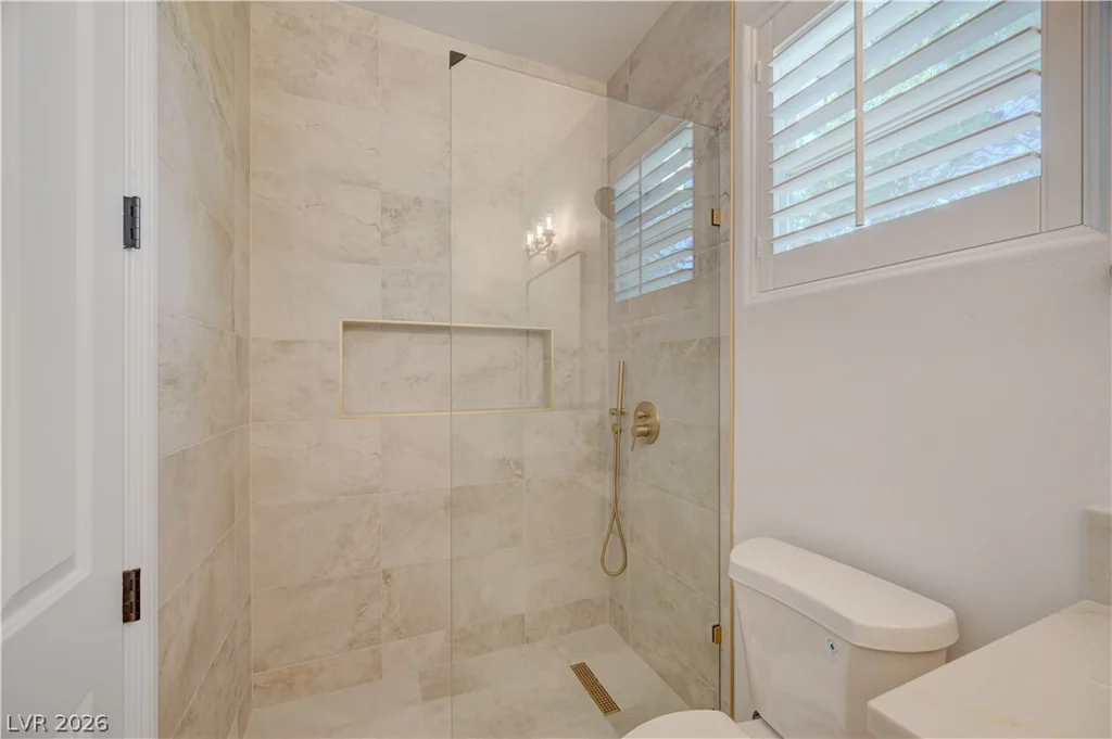 2290 Casa Bella, Las Vegas, NV 89117