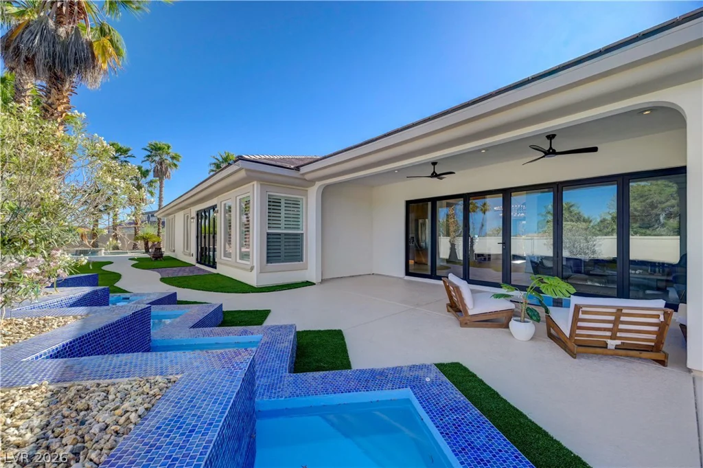 2290 Casa Bella, Las Vegas, NV 89117
