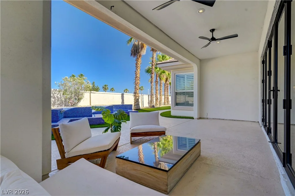2290 Casa Bella, Las Vegas, NV 89117