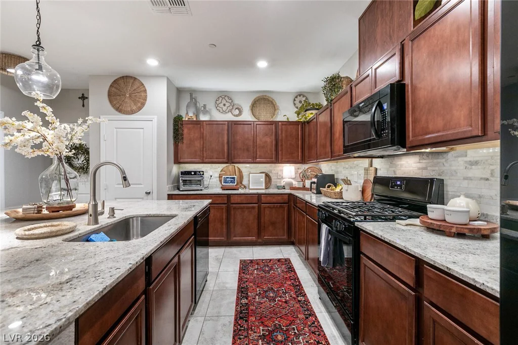 1009 Belton Lake, North Las Vegas, NV 89086