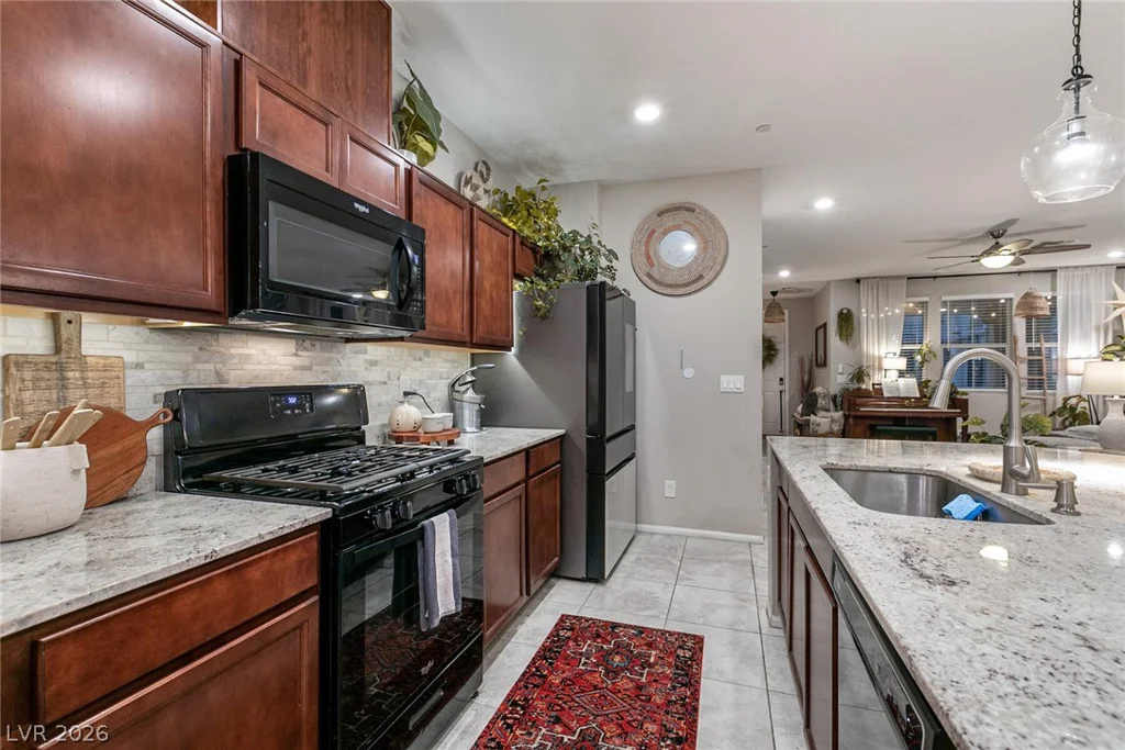 1009 Belton Lake, North Las Vegas, NV 89086