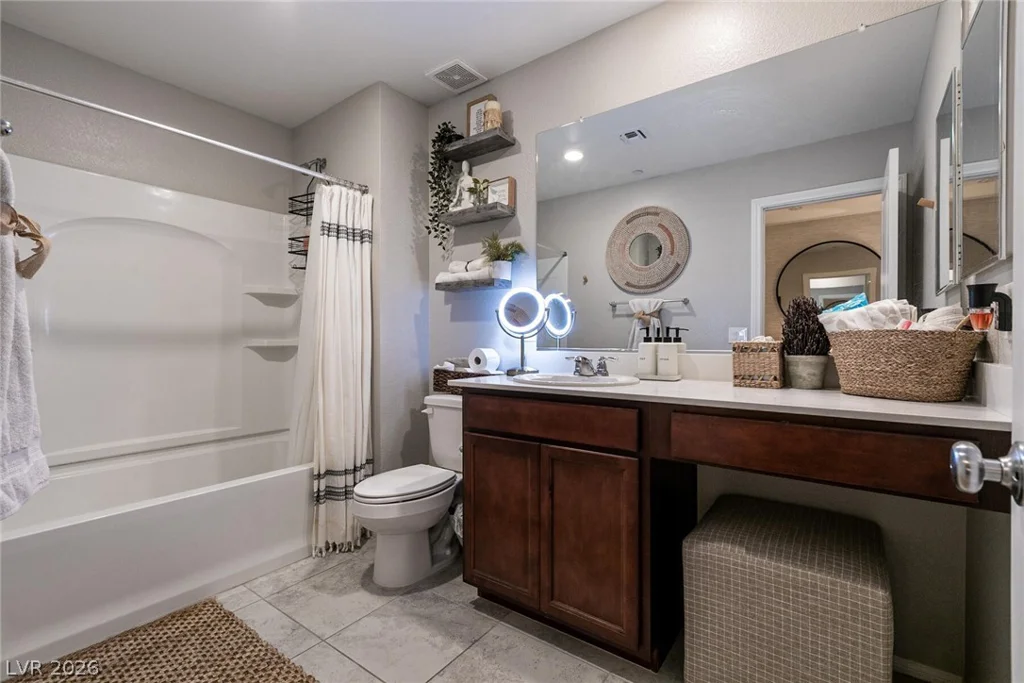 1009 Belton Lake, North Las Vegas, NV 89086