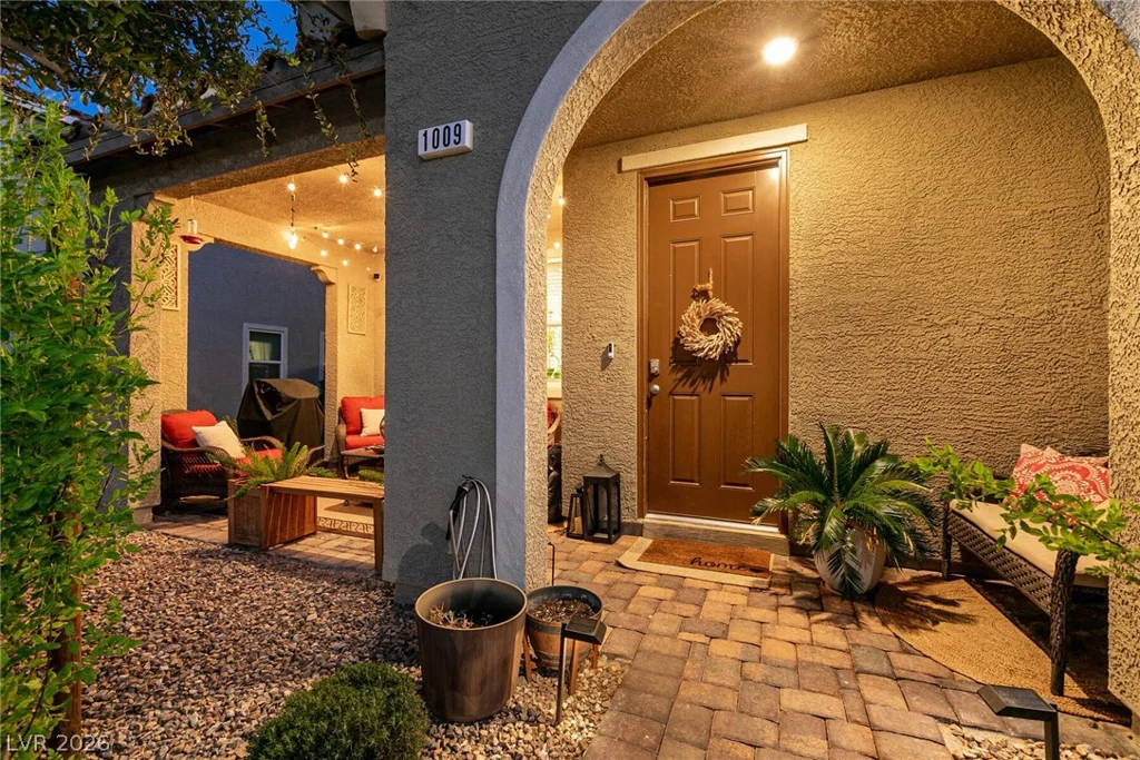 1009 Belton Lake, North Las Vegas, NV 89086