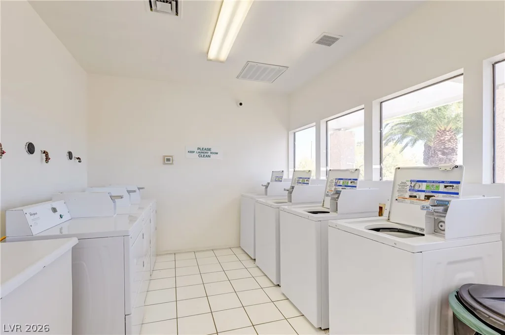 4835 Torrey Pines, Las Vegas, NV 89103