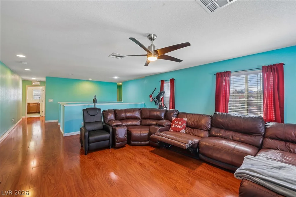 6636 Cliff Shore, North Las Vegas, NV 89084