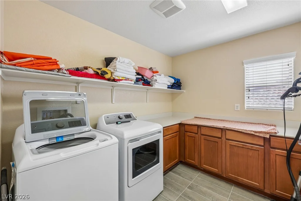 6636 Cliff Shore, North Las Vegas, NV 89084