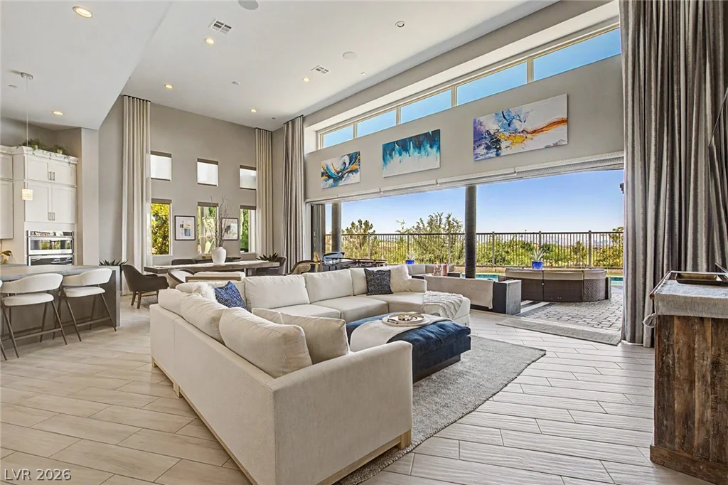 6014 Willow Ridge, Las Vegas, NV 89135