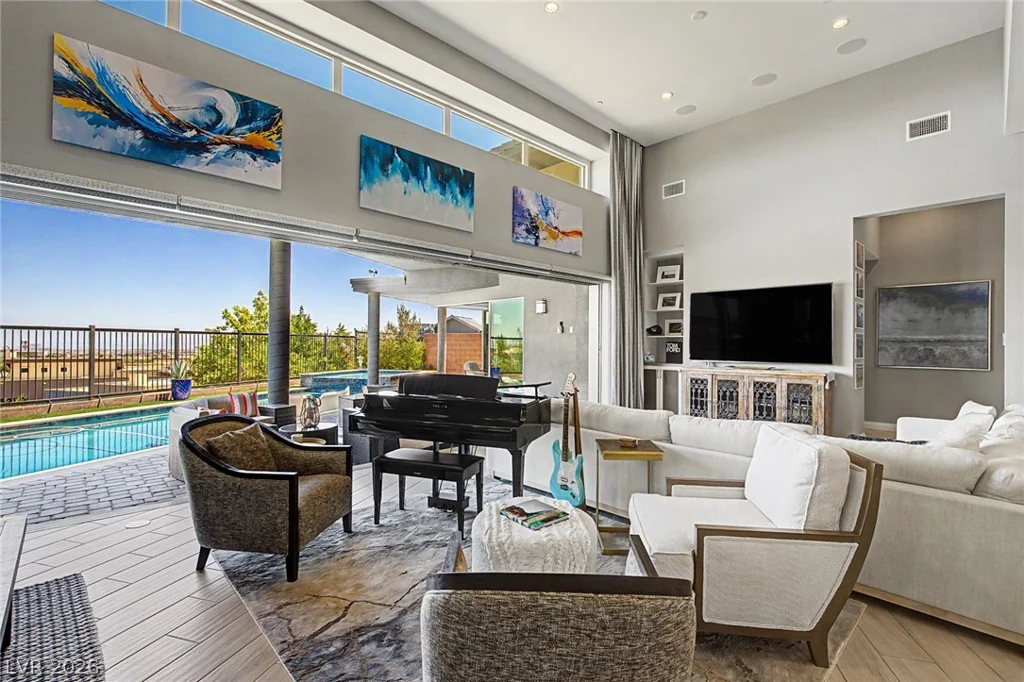 6014 Willow Ridge, Las Vegas, NV 89135