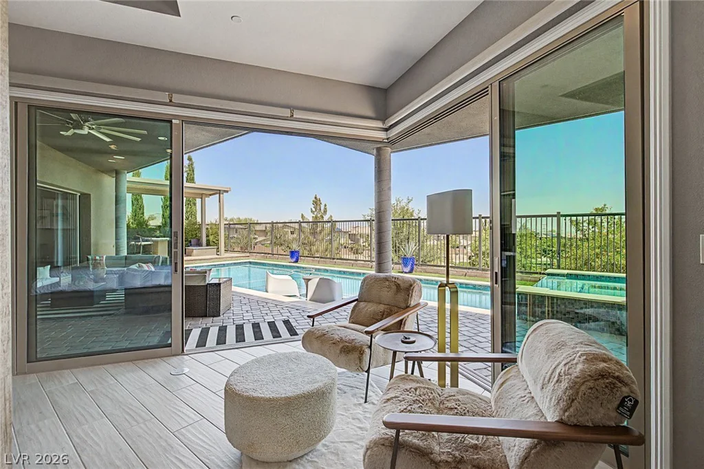 6014 Willow Ridge, Las Vegas, NV 89135