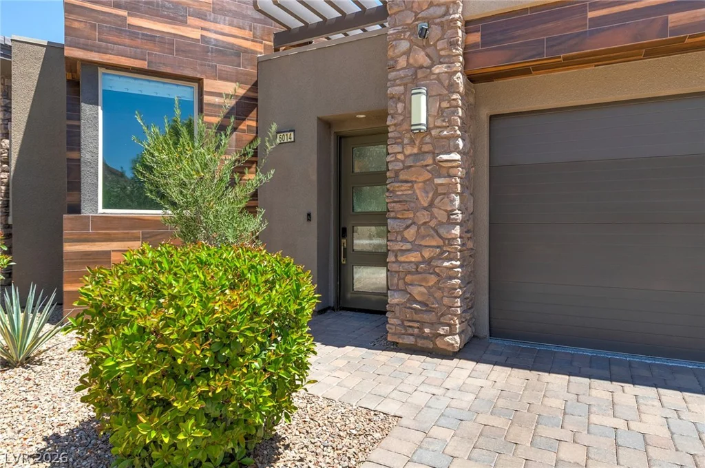 6014 Willow Ridge, Las Vegas, NV 89135