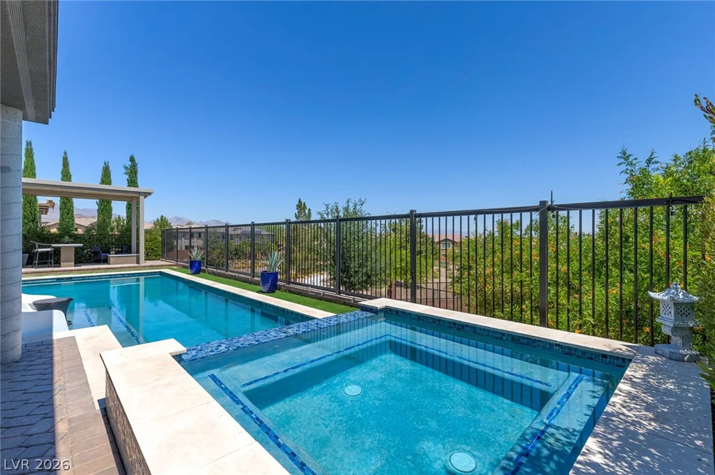 6014 Willow Ridge, Las Vegas, NV 89135
