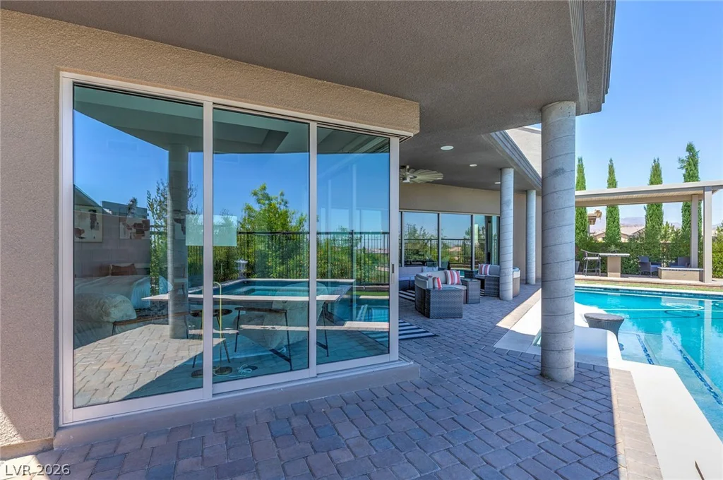 6014 Willow Ridge, Las Vegas, NV 89135
