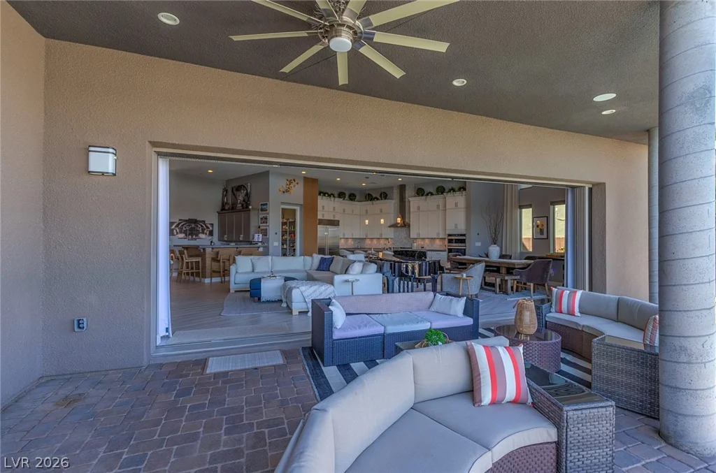 6014 Willow Ridge, Las Vegas, NV 89135