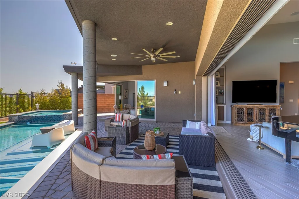 6014 Willow Ridge, Las Vegas, NV 89135