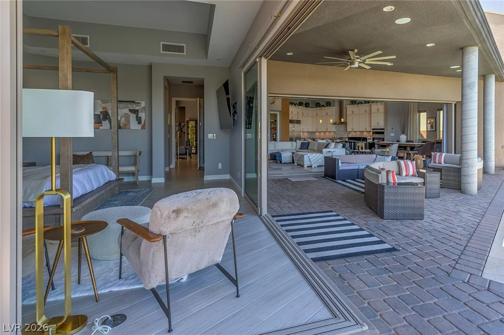 6014 Willow Ridge, Las Vegas, NV 89135